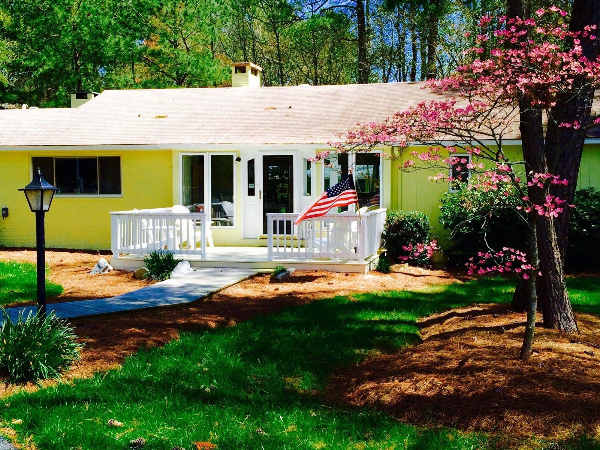 Meris Gardens B&B Bethany Beach Eksteriør bilde