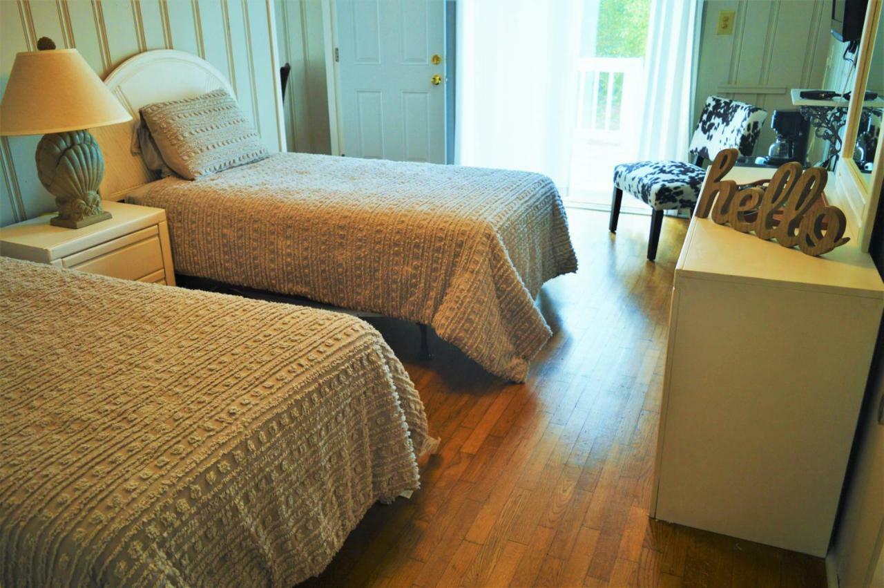 Meris Gardens B&B Bethany Beach Eksteriør bilde